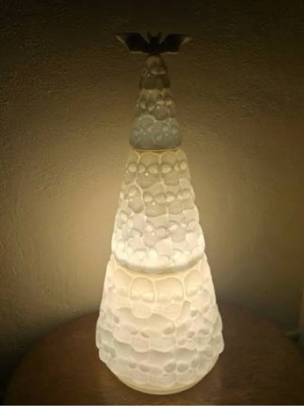 Viral Skull Stack “Tree” - Picture 4 of 6